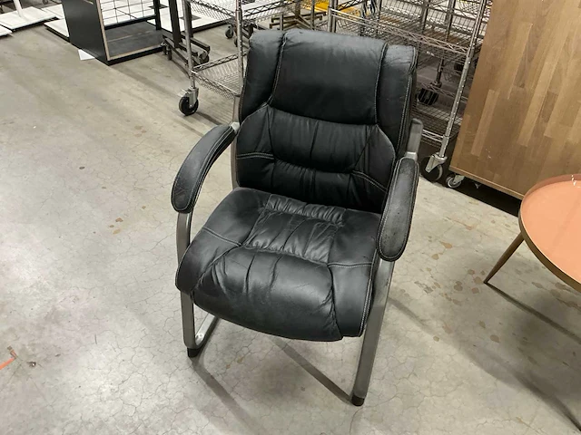 Fauteuil met tafel - afbeelding 2 van  6