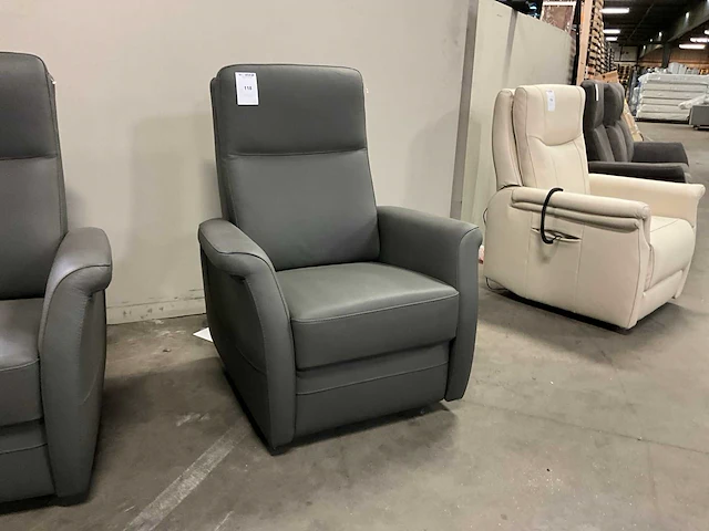 Fauteuil - afbeelding 1 van  4