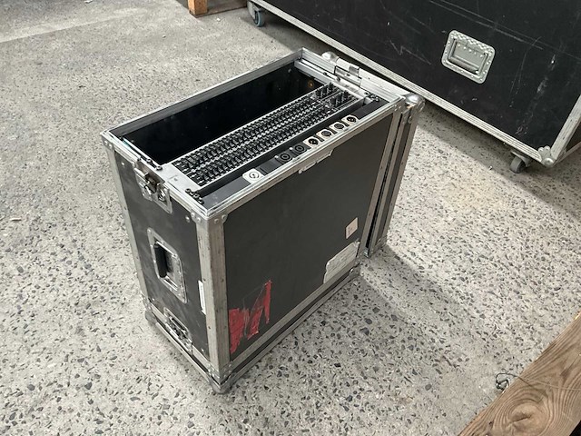 Fbq ultragraph pro fbq3102 graphic equalizer - afbeelding 5 van  6