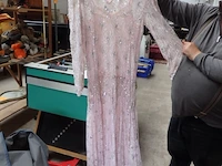 Feestjurk roze met zilverkleurige pailletjes - afbeelding 1 van  3