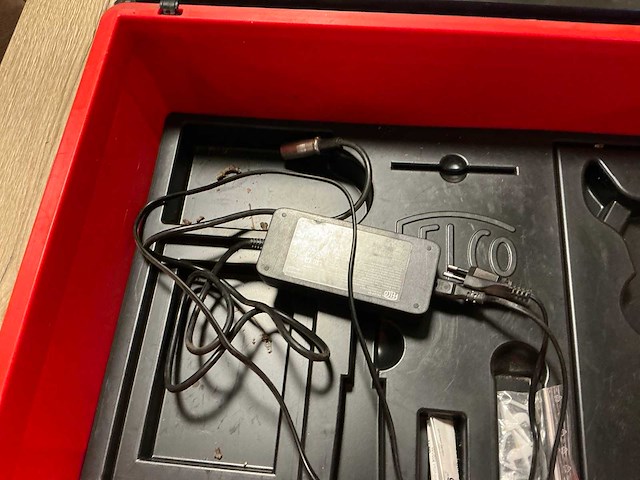 Felco 811 professionele accu-snoeischaar - afbeelding 4 van  6