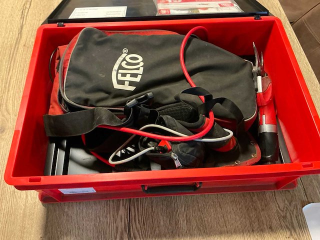 Felco 811 professionele accu-snoeischaar - afbeelding 5 van  6