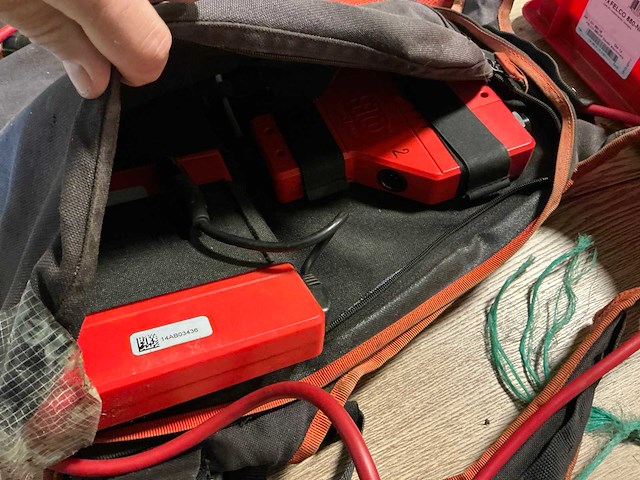 Felco 820 professionele accu-snoeischaar - afbeelding 3 van  6