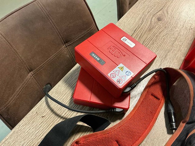 Felco 820 professionele accu-snoeischaar - afbeelding 4 van  6
