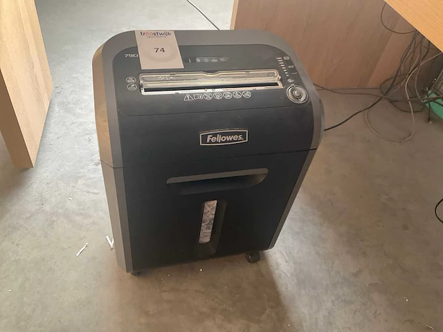 Fellowes 79ci elektrische papierversnipperaar - afbeelding 1 van  3