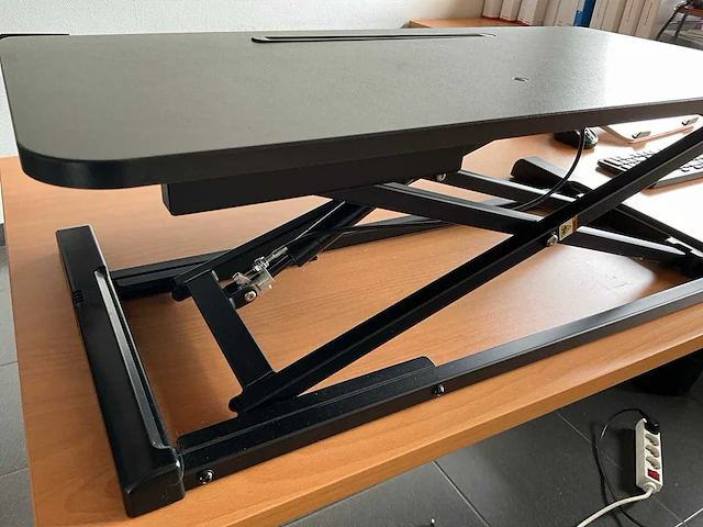 Fellowes hydraulische pc lift - afbeelding 3 van  3