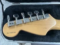 Fender stratocaster - candy apple red (1995) - afbeelding 2 van  13