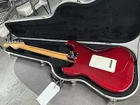 Fender stratocaster - candy apple red (1995) - afbeelding 13 van  13