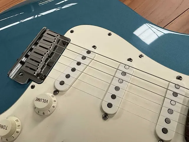 Fender stratocaster - lake placid blue (1995) - afbeelding 13 van  19