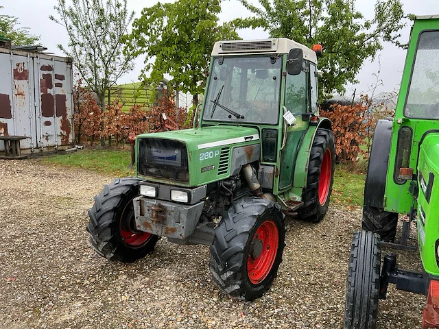Fendt 248/2 tractor - afbeelding 1 van  12
