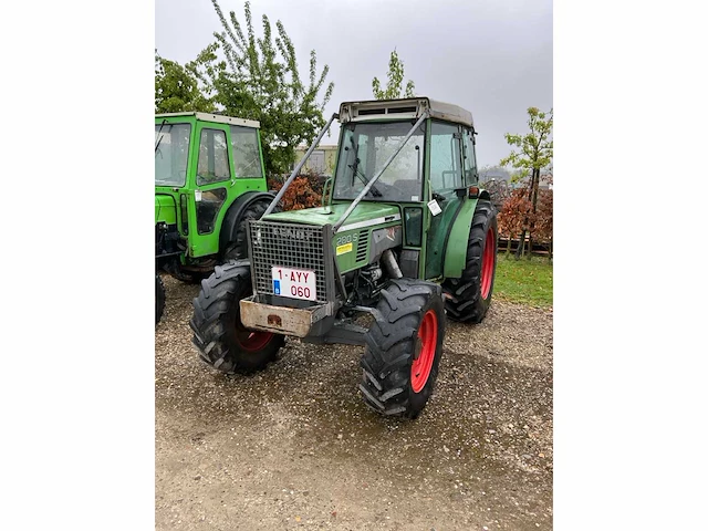 Fendt 297 tractor - afbeelding 6 van  13