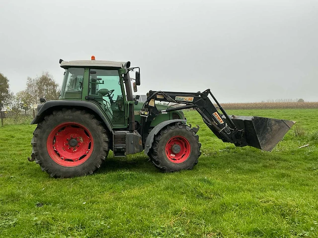 Fendt 412 vario vierwielaangedreven landbouwtractor - 2002 - afbeelding 15 van  18