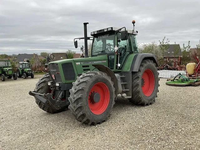 Fendt favorit 818 tractor - afbeelding 9 van  17