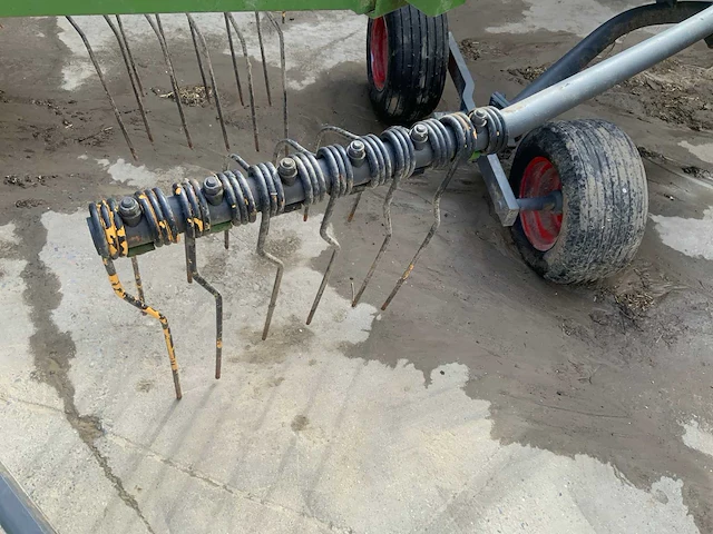 Fendt former 456 dn gedragen hooischudder - afbeelding 4 van  7