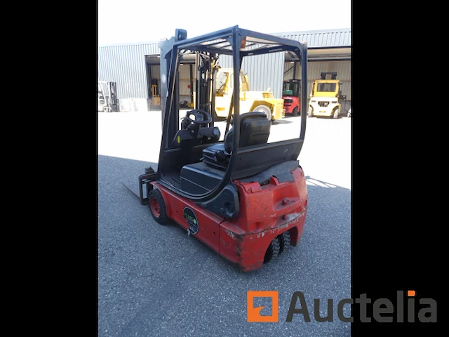Fenwick-linde elektrische vorkheftruck e 14-02 - afbeelding 11 van  17