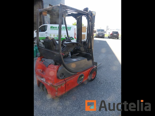 Fenwick-linde elektrische vorkheftruck e 14-02 - afbeelding 12 van  17
