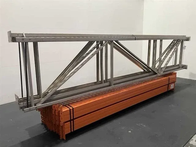Feralco palletstelling lengte 10240mm hoogte 4500mm diepte 900mm 4 niveaus occasie - afbeelding 1 van  4