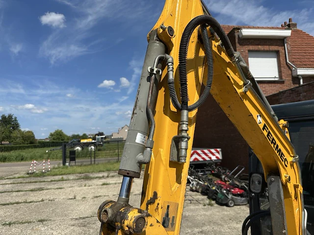 Fermec 115 graafmachine, 1997 - afbeelding 2 van  19