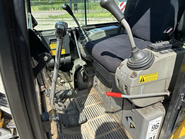 Fermec 115 graafmachine, 1997 - afbeelding 10 van  19