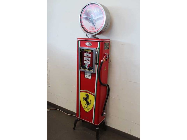 Ferrari - benzinepomp kast - decorative object - afbeelding 3 van  6