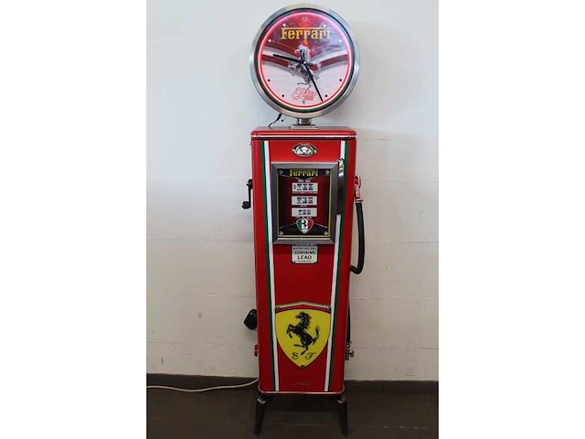 Ferrari - benzinepomp kast - decorative object - afbeelding 2 van  6