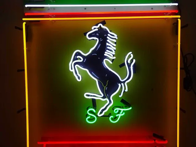 Ferrari - neon sign (glas) - 100 cm x 80 cm - afbeelding 12 van  23