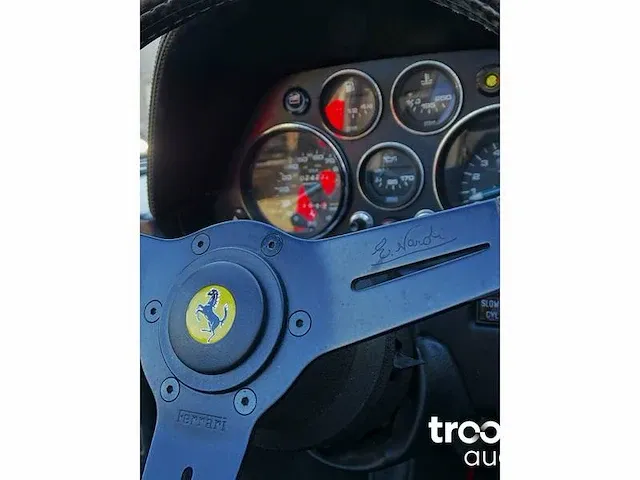 Ferrari 308 gtsi - afbeelding 17 van  27
