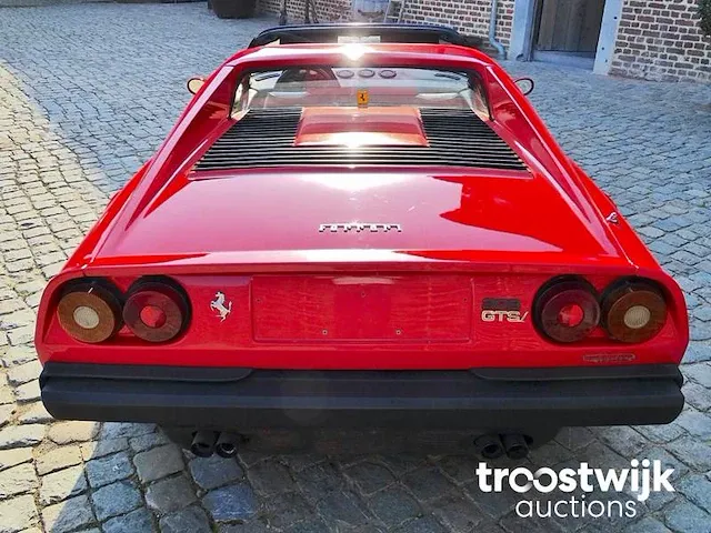 Ferrari 308 gtsi - afbeelding 22 van  27
