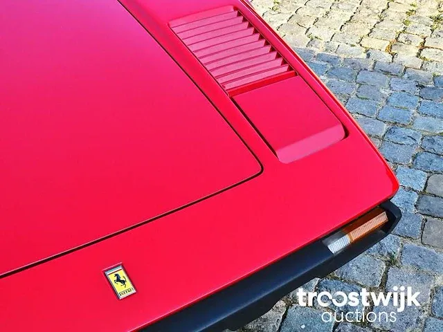 Ferrari 308 gtsi - afbeelding 25 van  27