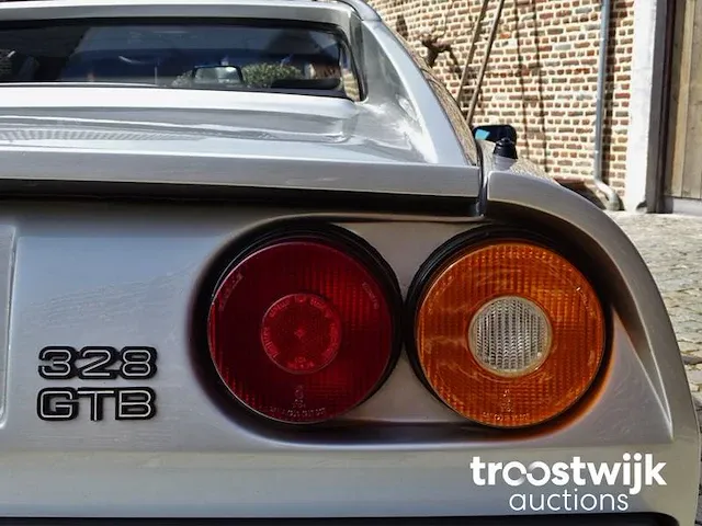 Ferrari 328 gtb - afbeelding 17 van  52