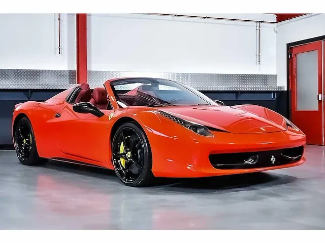 Ferrari 458 italia spider 4,5l v8 - 2015 - afbeelding 1 van  85