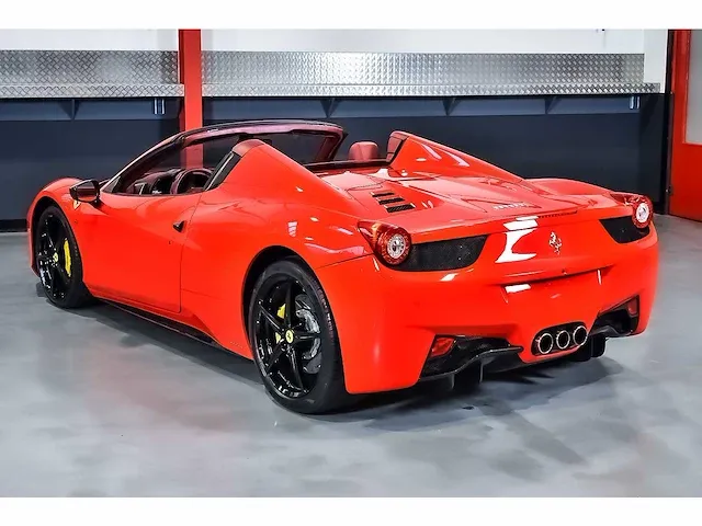 Ferrari 458 italia spider 4,5l v8 - 2015 - afbeelding 32 van  85