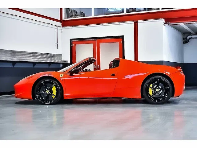Ferrari 458 italia spider 4,5l v8 - 2015 - afbeelding 38 van  85