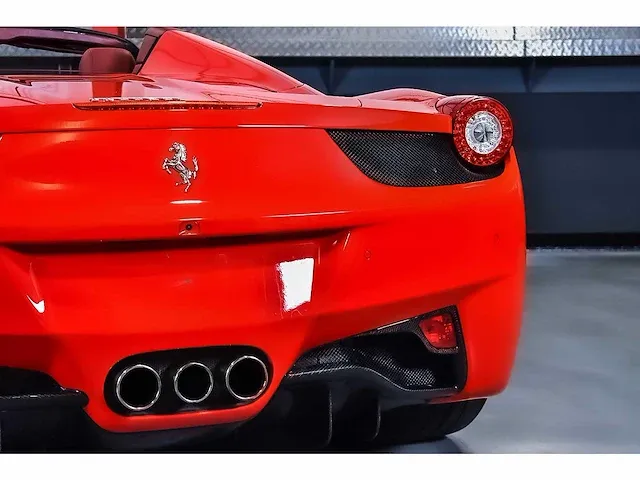 Ferrari 458 italia spider 4,5l v8 - 2015 - afbeelding 44 van  85