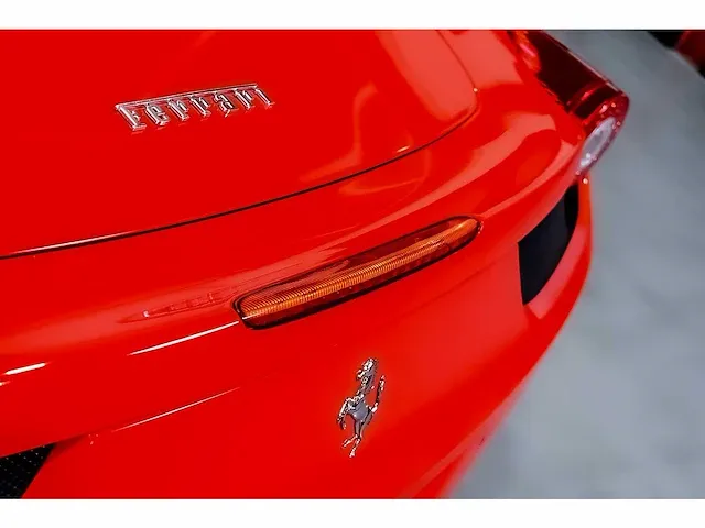 Ferrari 458 italia spider 4,5l v8 - 2015 - afbeelding 46 van  85