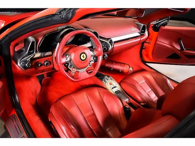Ferrari 458 italia spider 4,5l v8 - 2015 - afbeelding 65 van  85