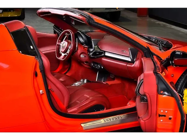 Ferrari 458 italia spider 4,5l v8 - 2015 - afbeelding 69 van  85