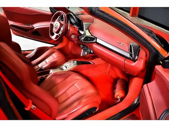 Ferrari 458 italia spider 4,5l v8 - 2015 - afbeelding 76 van  85