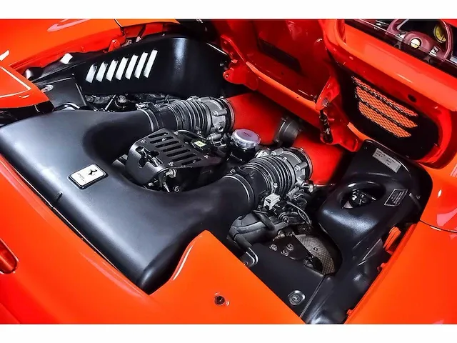 Ferrari 458 italia spider 4,5l v8 - 2015 - afbeelding 83 van  85