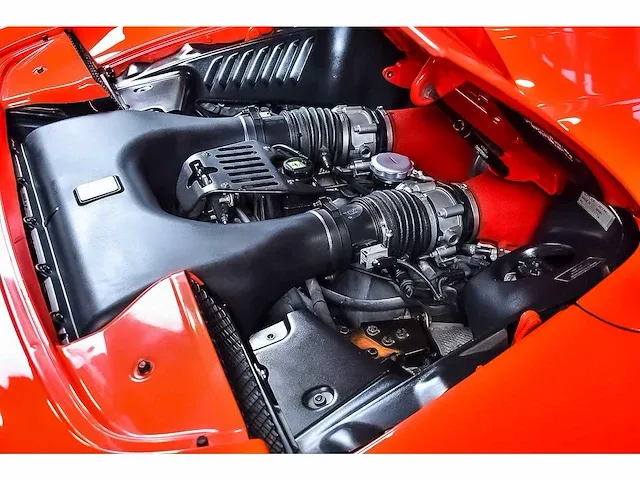 Ferrari 458 italia spider 4,5l v8 - 2015 - afbeelding 84 van  85