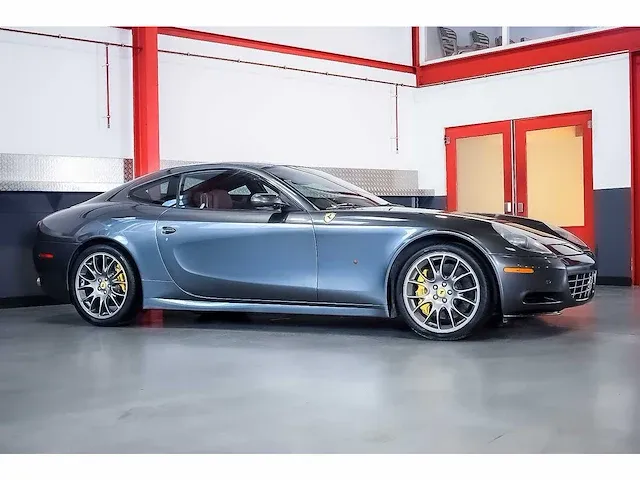 Ferrari 612 scaglietti 'one-to-one' coupe 5,7l v12 - 2010 - afbeelding 78 van  78