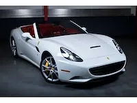 Ferrari california convertible 4,3l v8 - 2010 - afbeelding 12 van  82