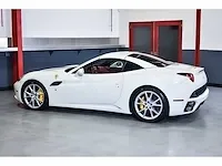 Ferrari california convertible 4,3l v8 - 2010 - afbeelding 23 van  82