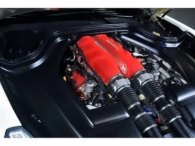 Ferrari california convertible 4,3l v8 - 2010 - afbeelding 35 van  82