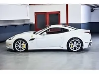 Ferrari california convertible 4,3l v8 - 2010 - afbeelding 34 van  82