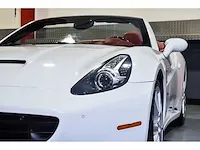 Ferrari california convertible 4,3l v8 - 2010 - afbeelding 51 van  82
