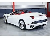 Ferrari california convertible 4,3l v8 - 2010 - afbeelding 60 van  82
