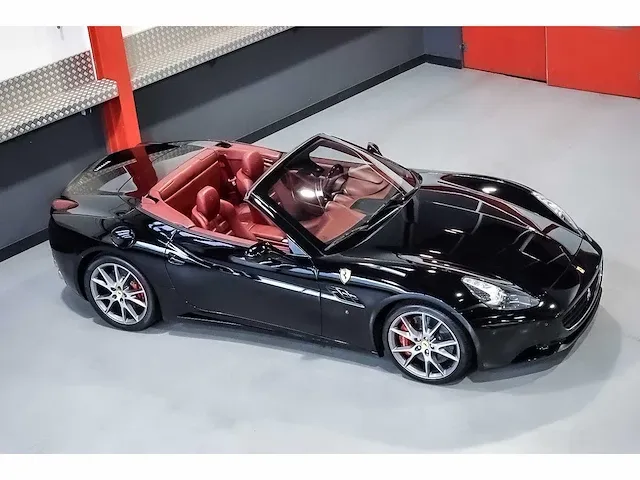 Ferrari california convertible 4,3l v8 - 2011 - afbeelding 10 van  88