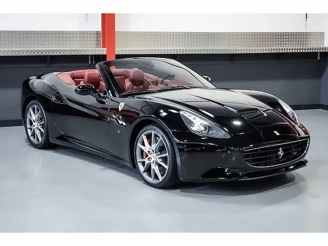 Ferrari california convertible 4,3l v8 - 2011 - afbeelding 15 van  88