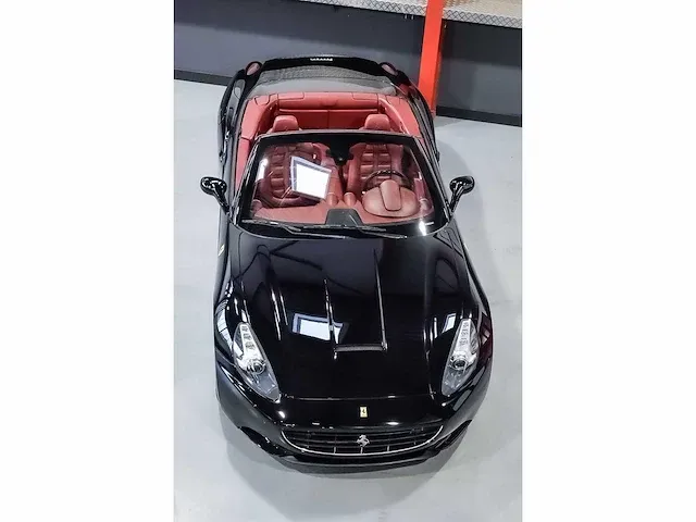 Ferrari california convertible 4,3l v8 - 2011 - afbeelding 20 van  88